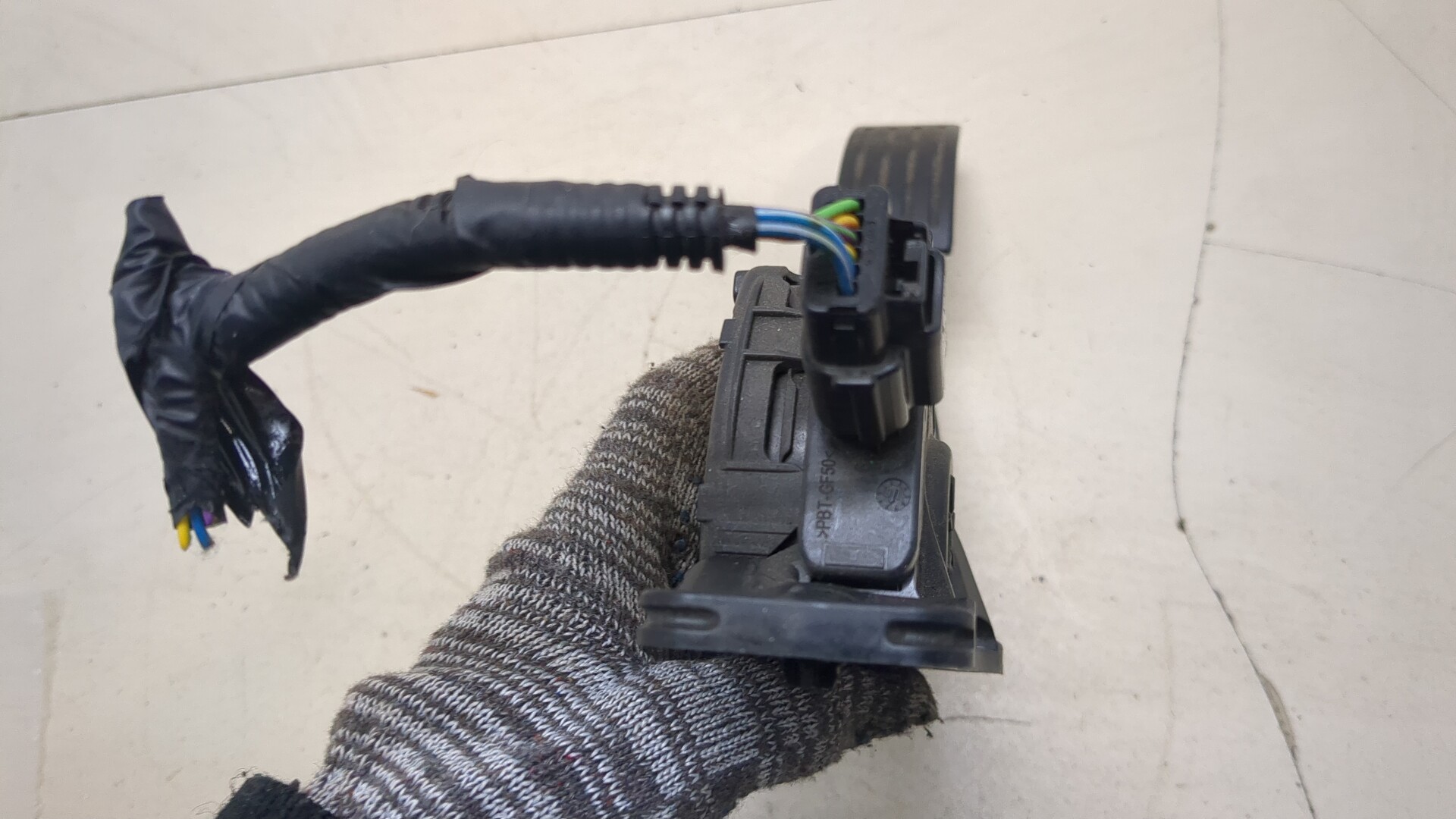 Педаль газа