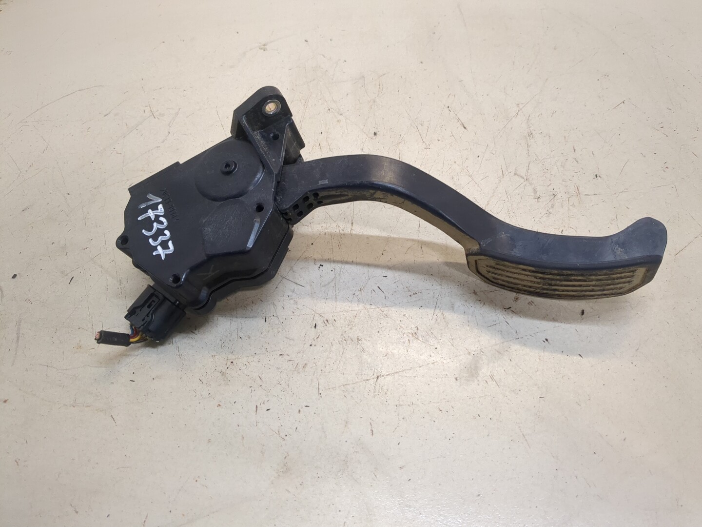 Педаль газа