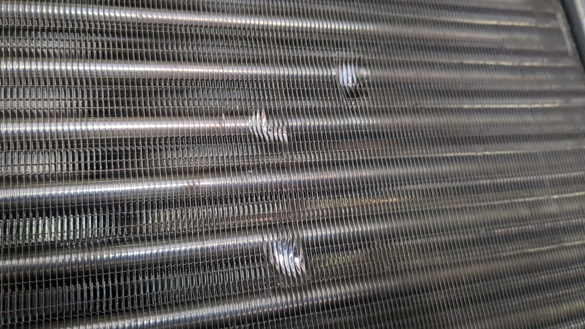 Радиатор охлаждения двигателя основной