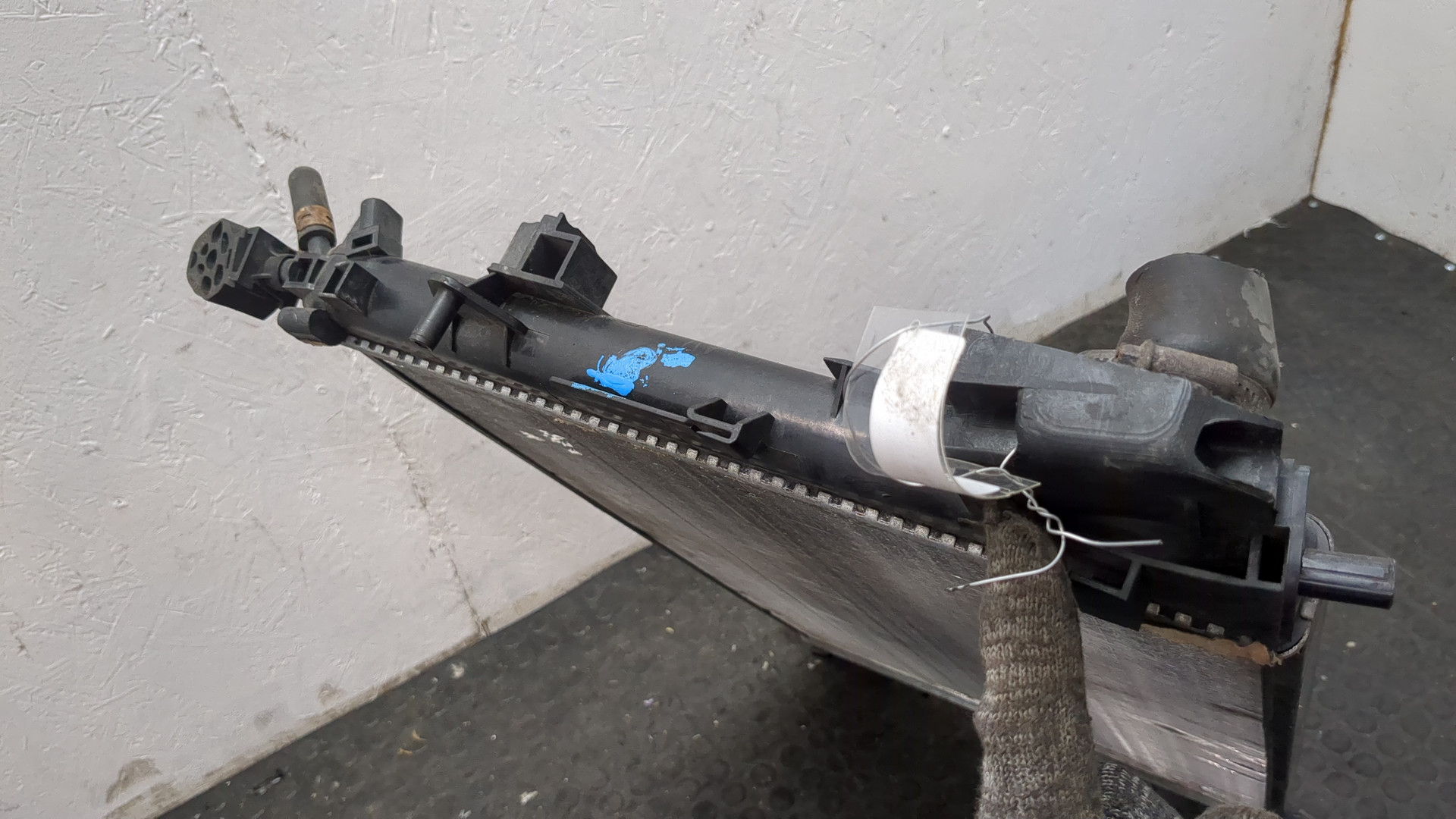 Радиатор охлаждения двигателя основной