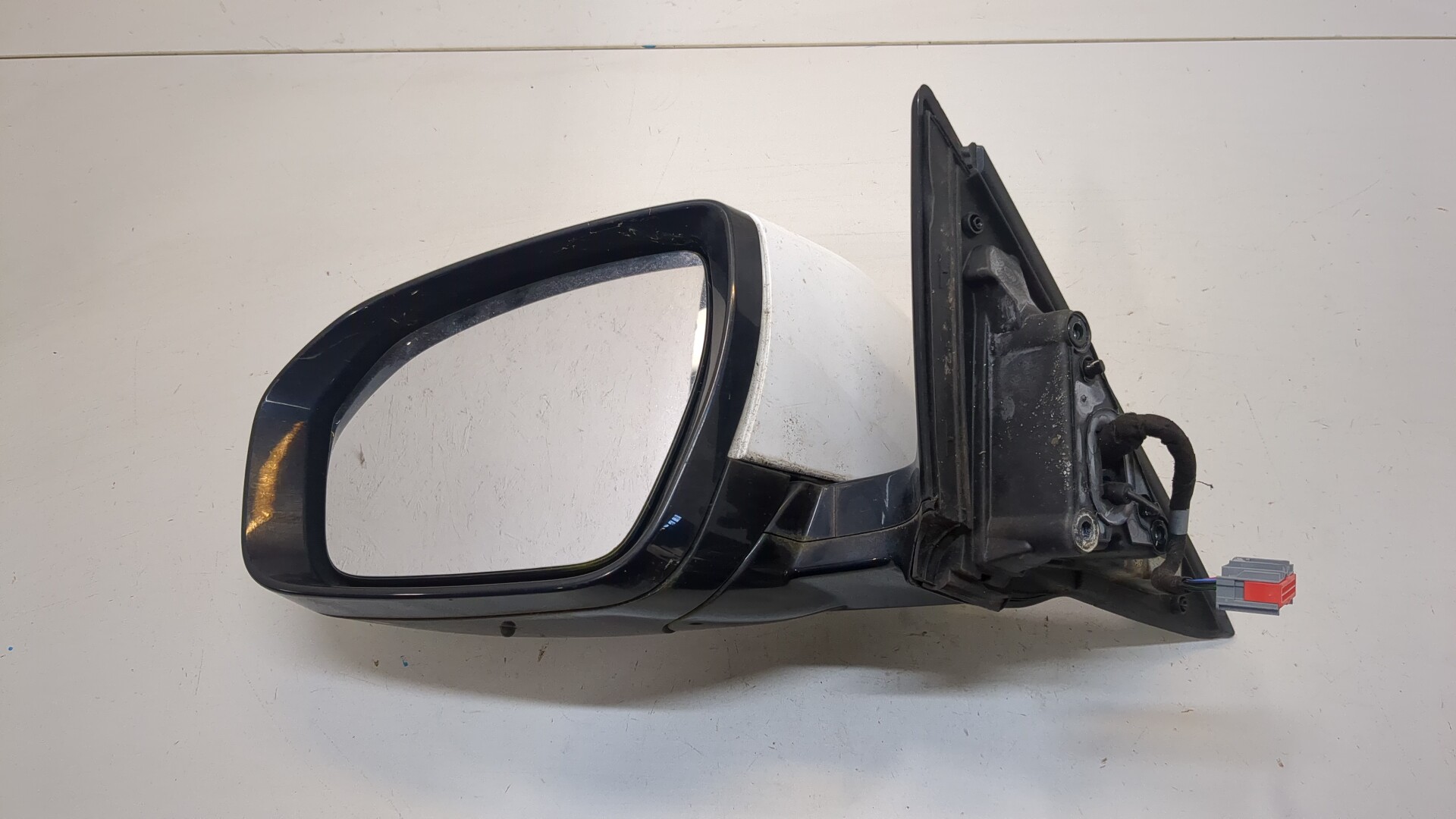 Зеркало левое электрическое