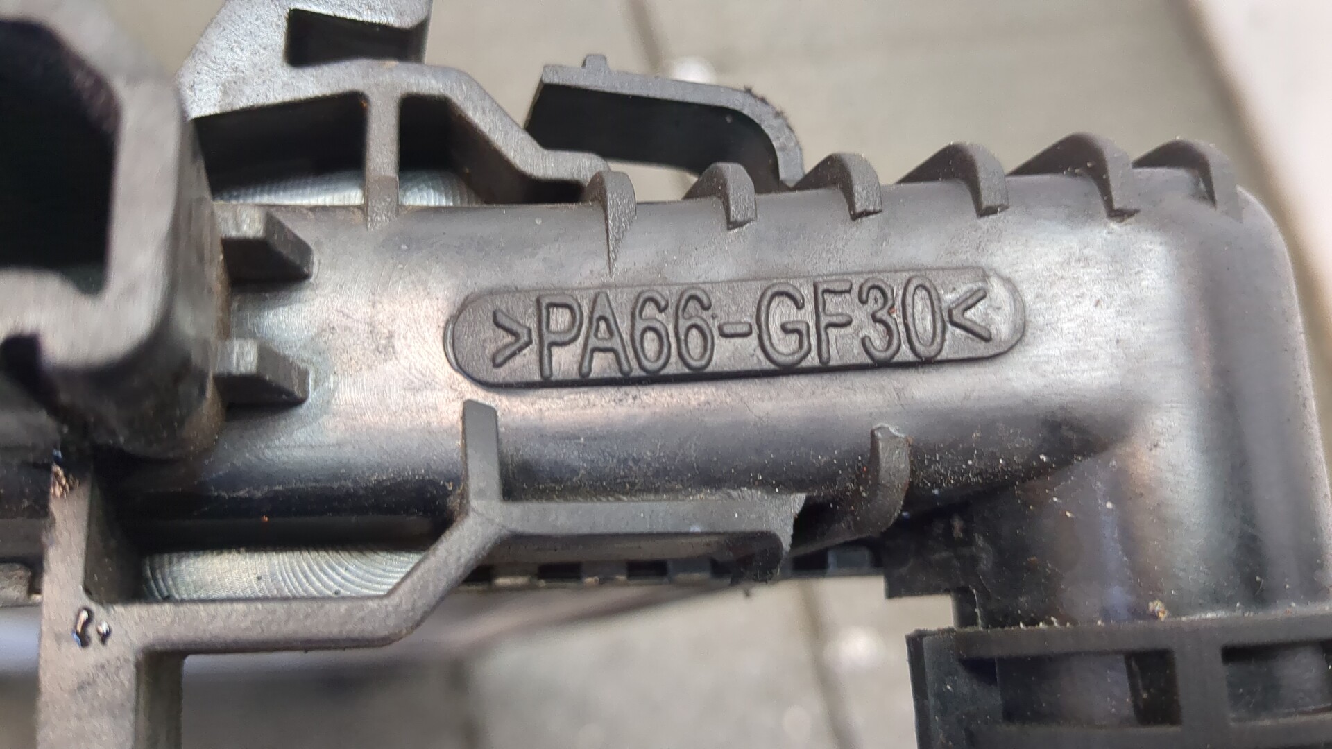 Радиатор охлаждения двигателя основной