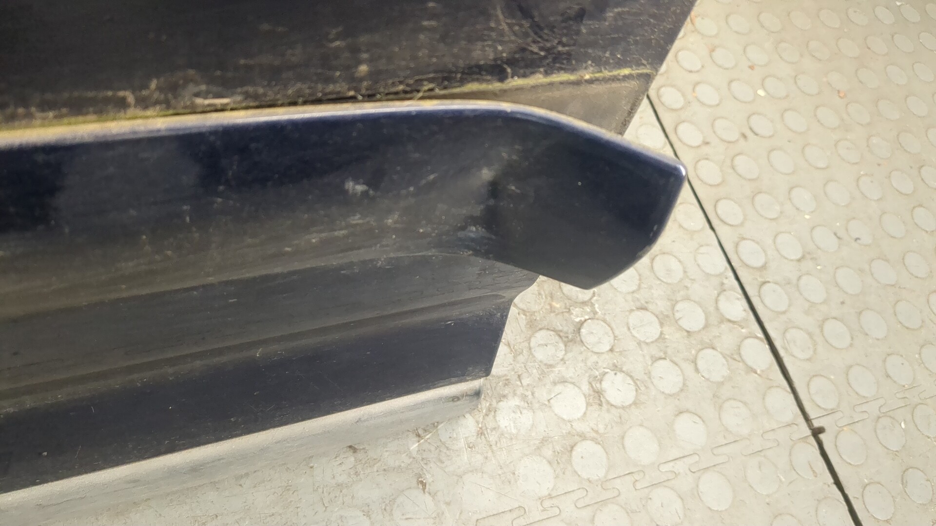 Дверь передняя левая