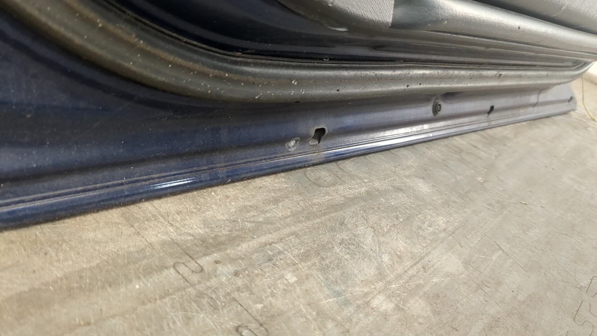 Дверь передняя левая