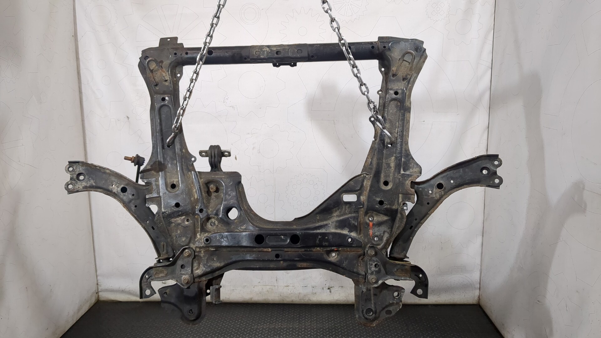 Балка подмоторная