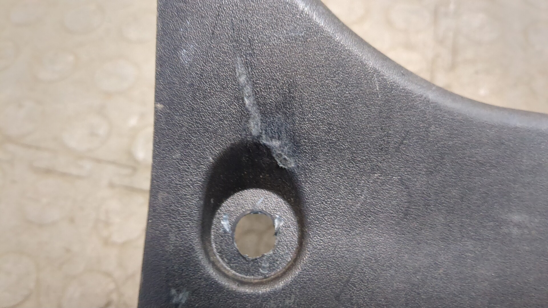 Обшивка багажника