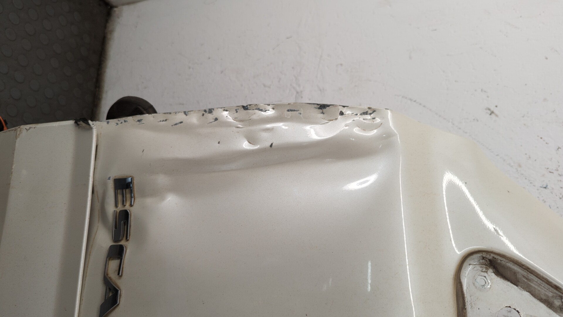 Дверь передняя левая