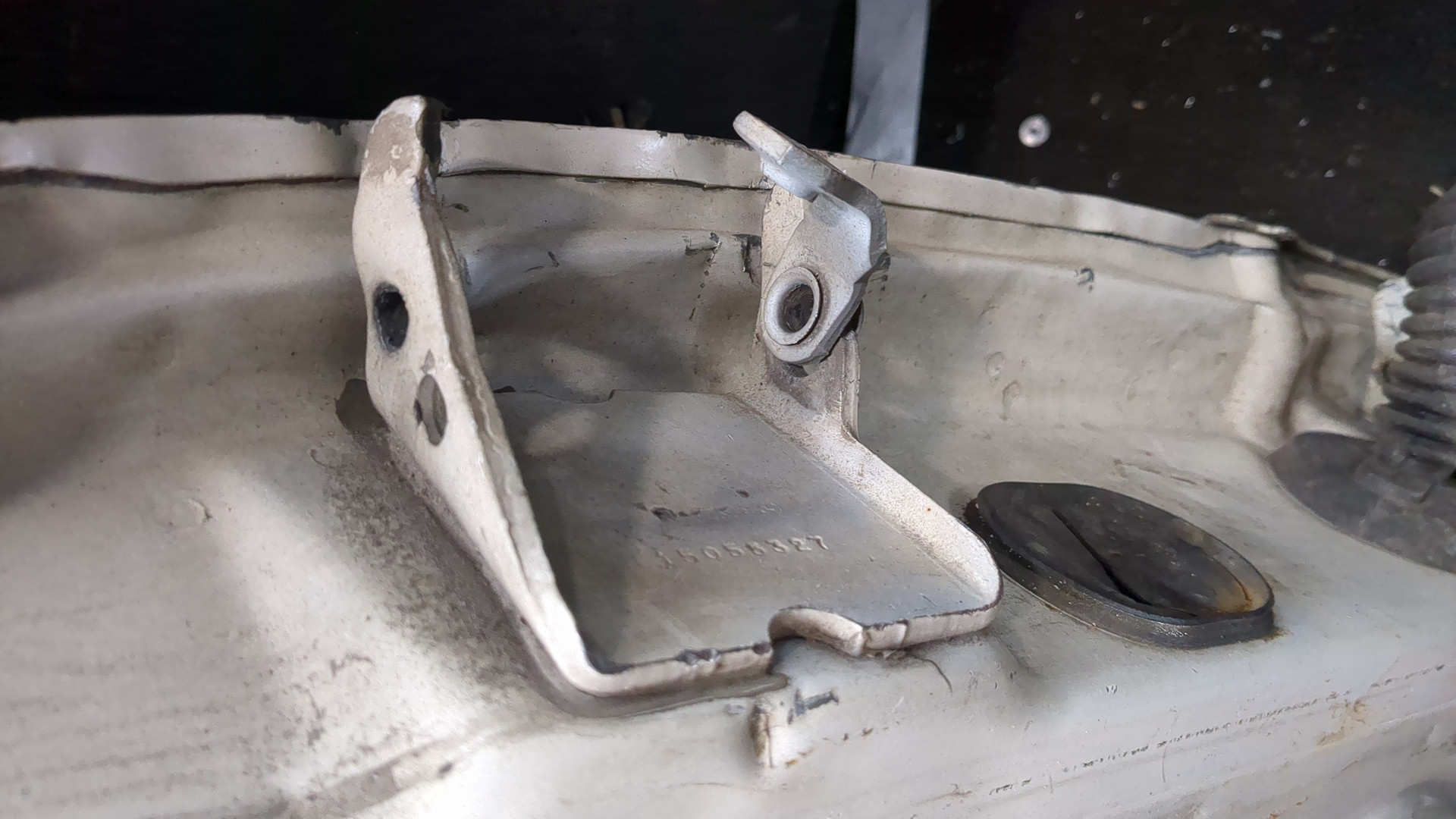 Дверь передняя левая