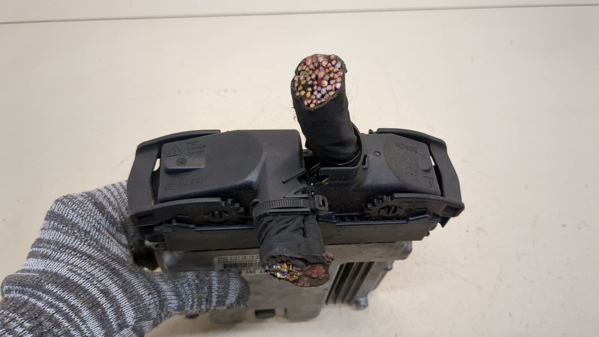 Блок управления двигателем