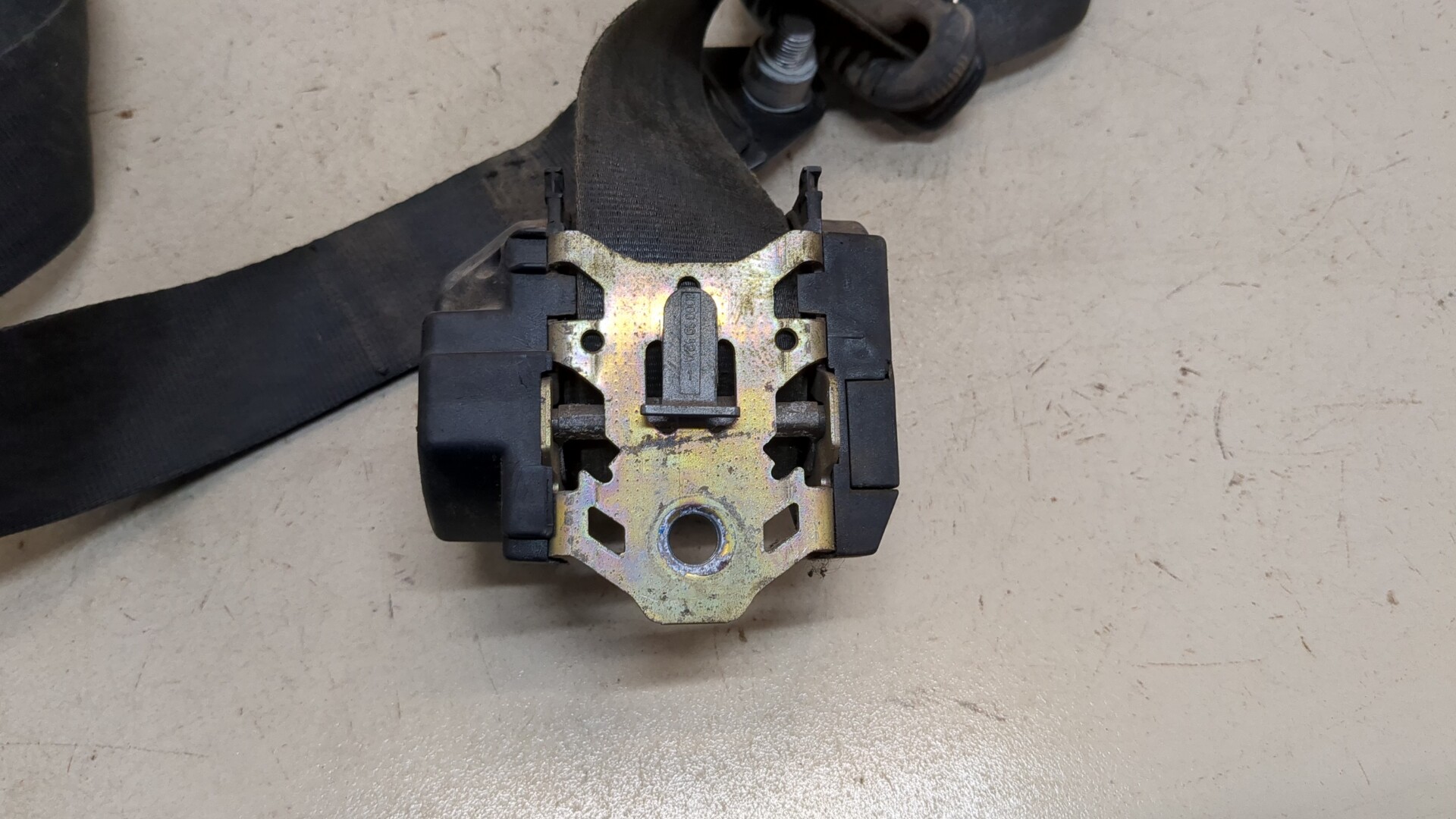 Ремень безопасности