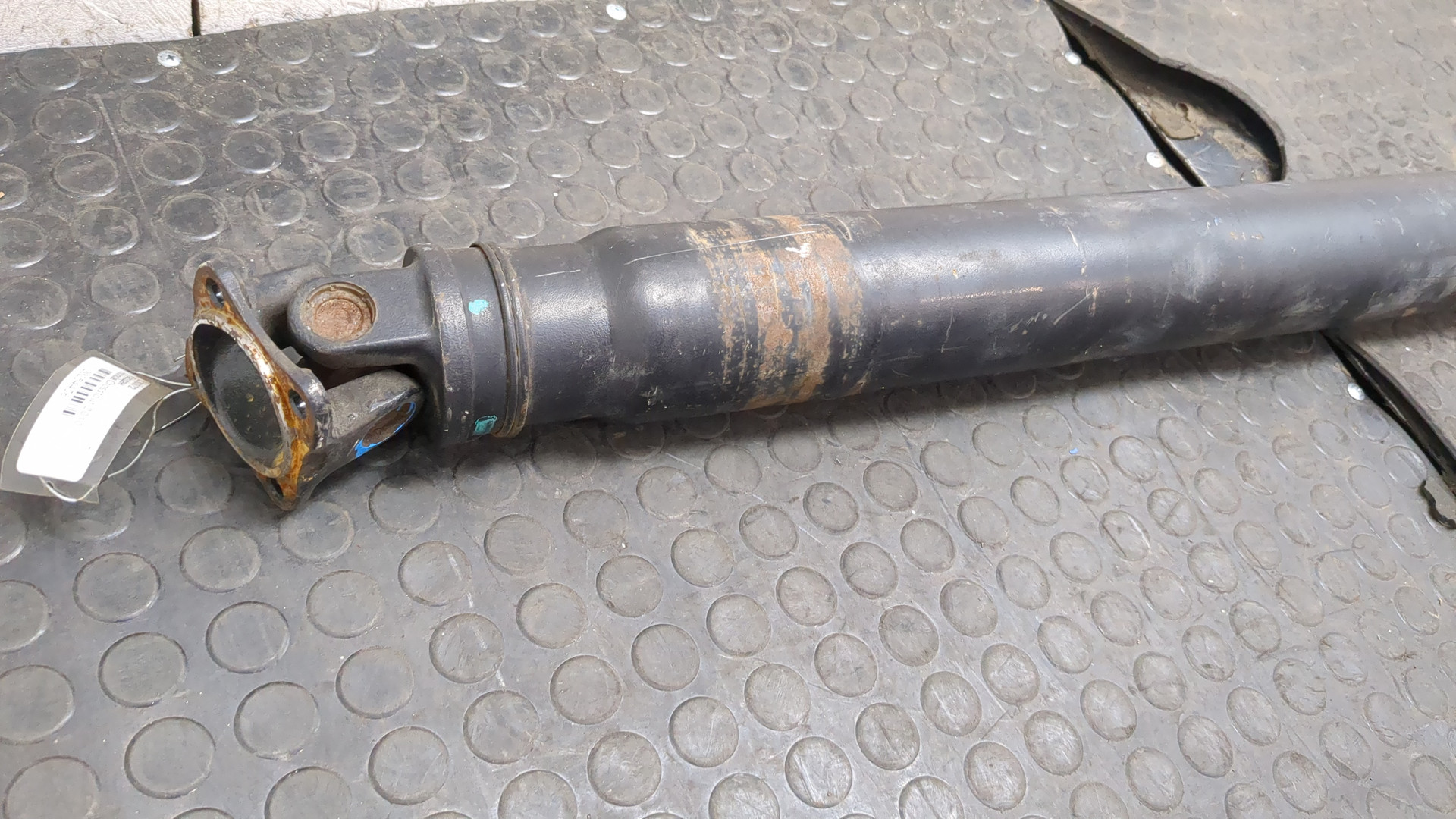 Вал карданный задний