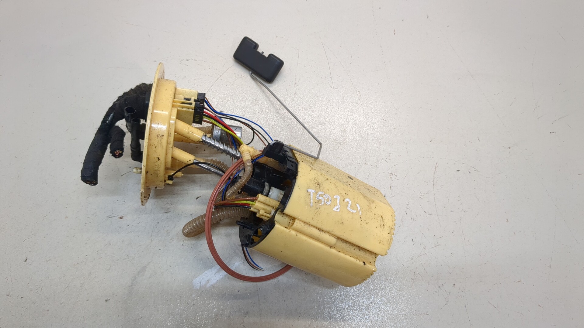 Насос топливный электрический