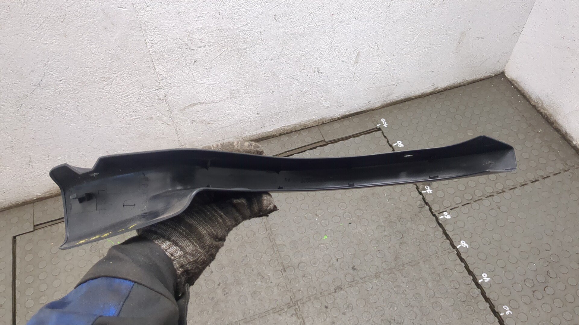 Обшивка багажника