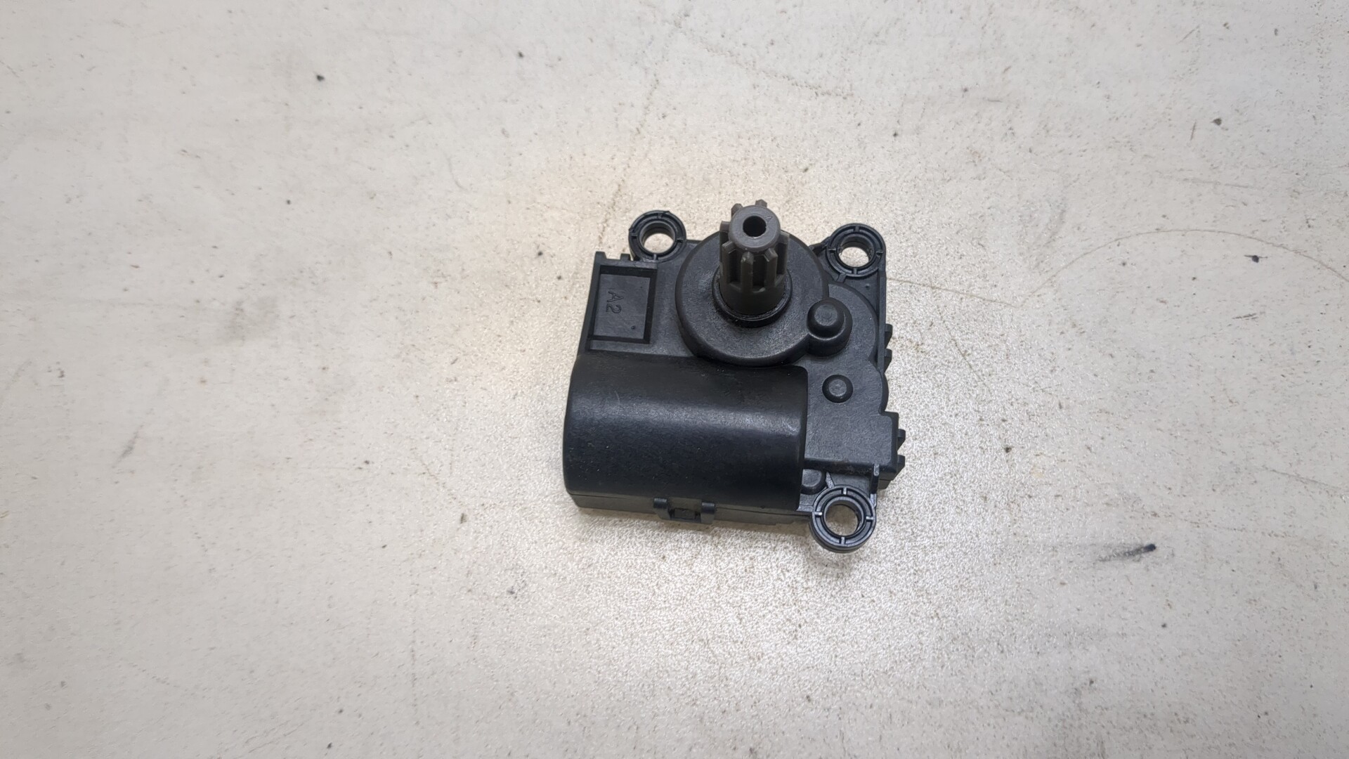 Моторчик заслонки печки