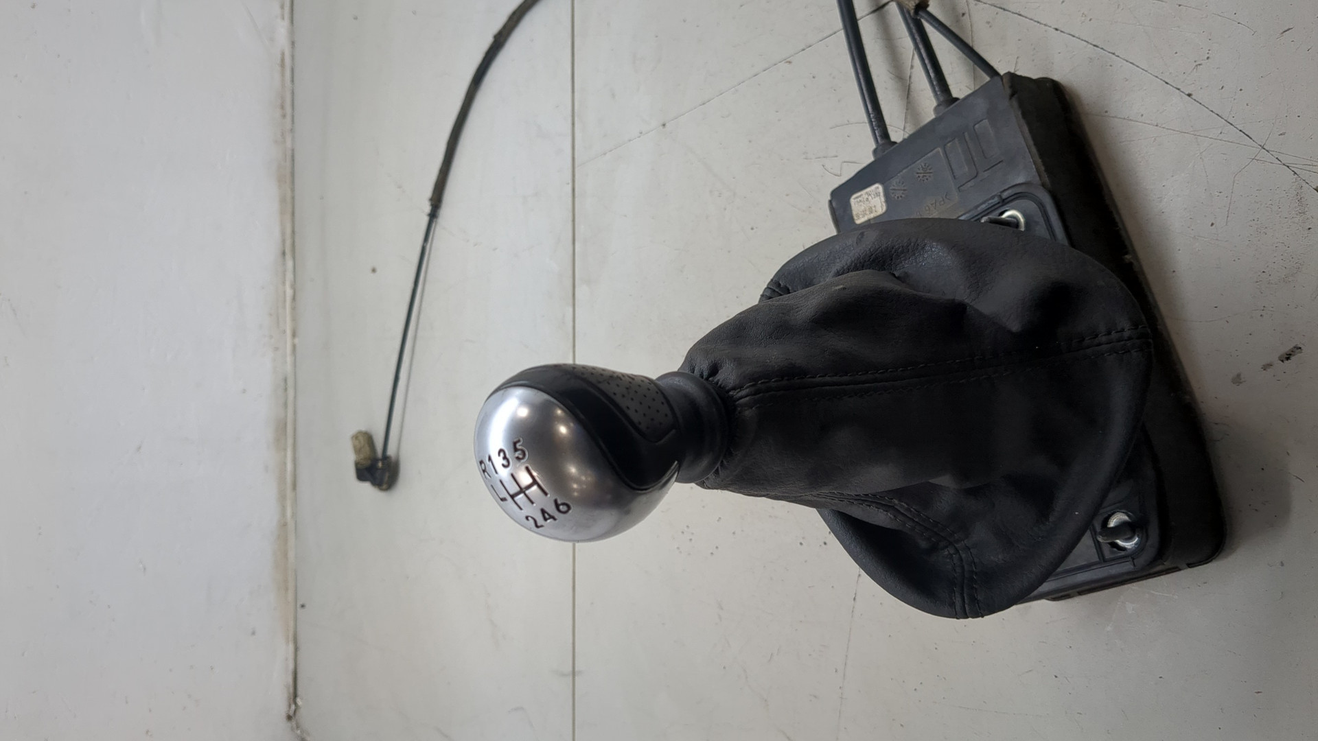 Кулиса МКПП / АКПП