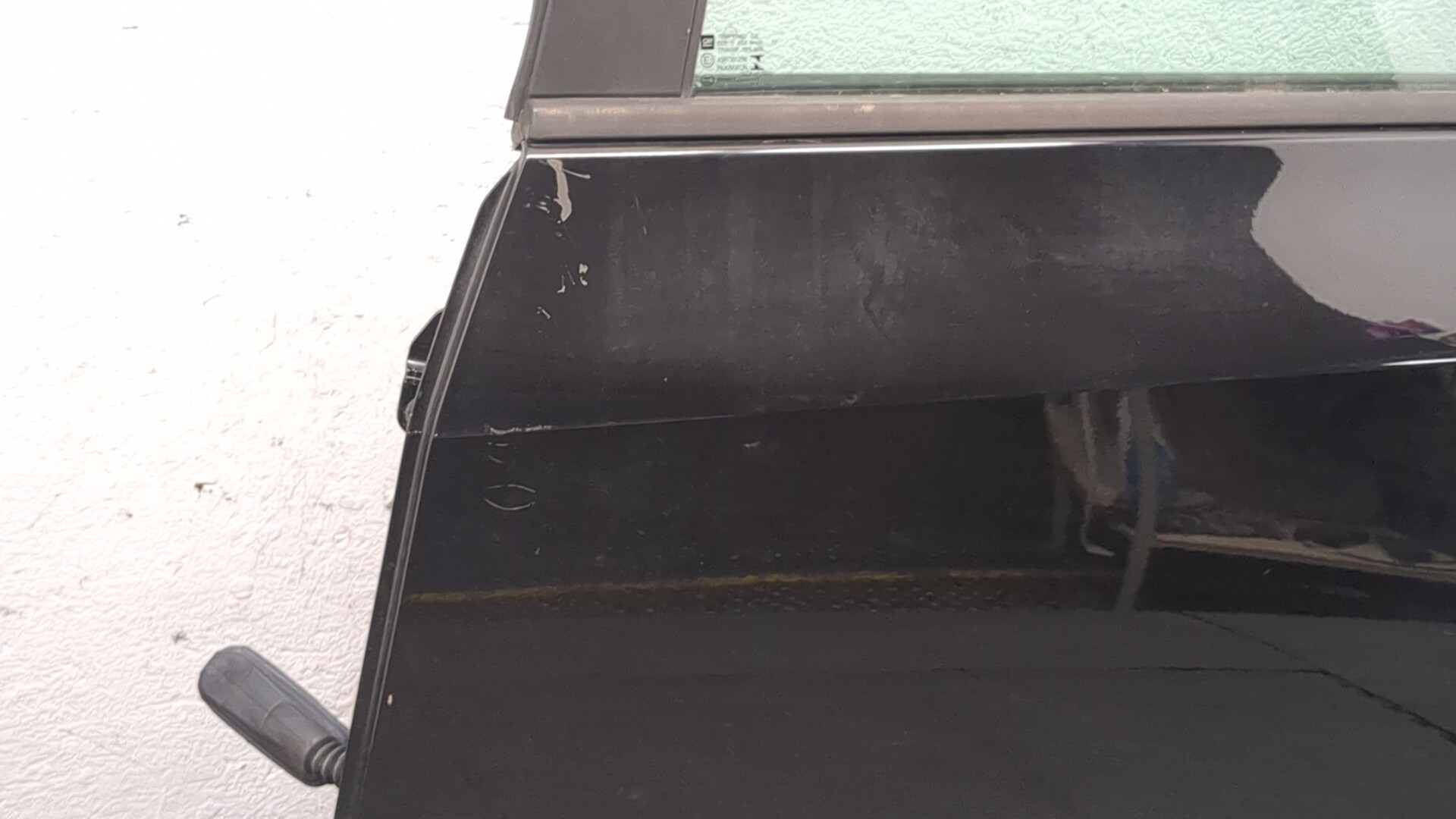 Дверь задняя левая