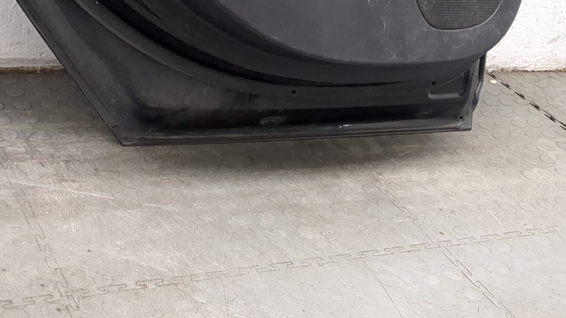 Дверь задняя левая