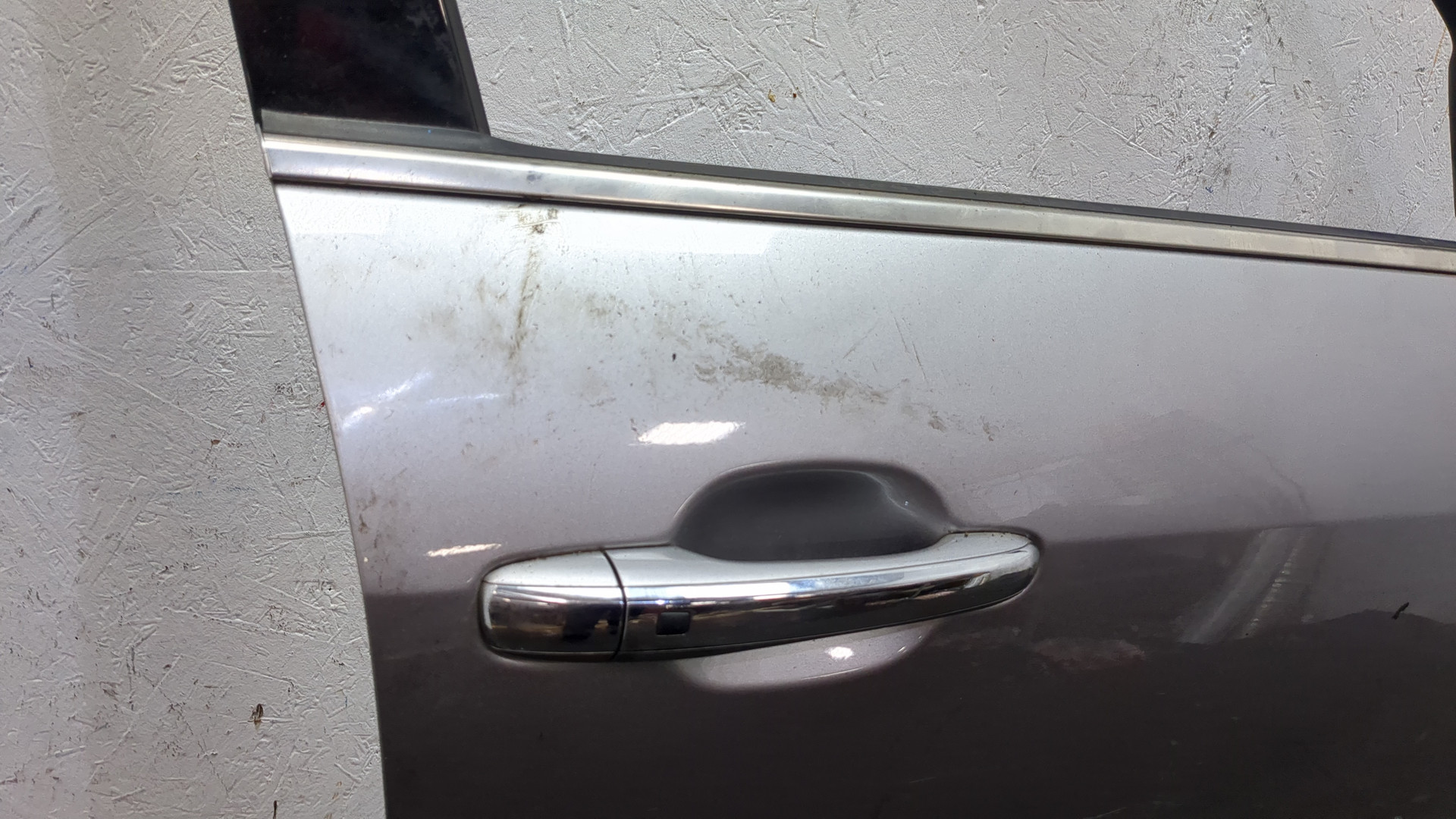 Дверь передняя правая