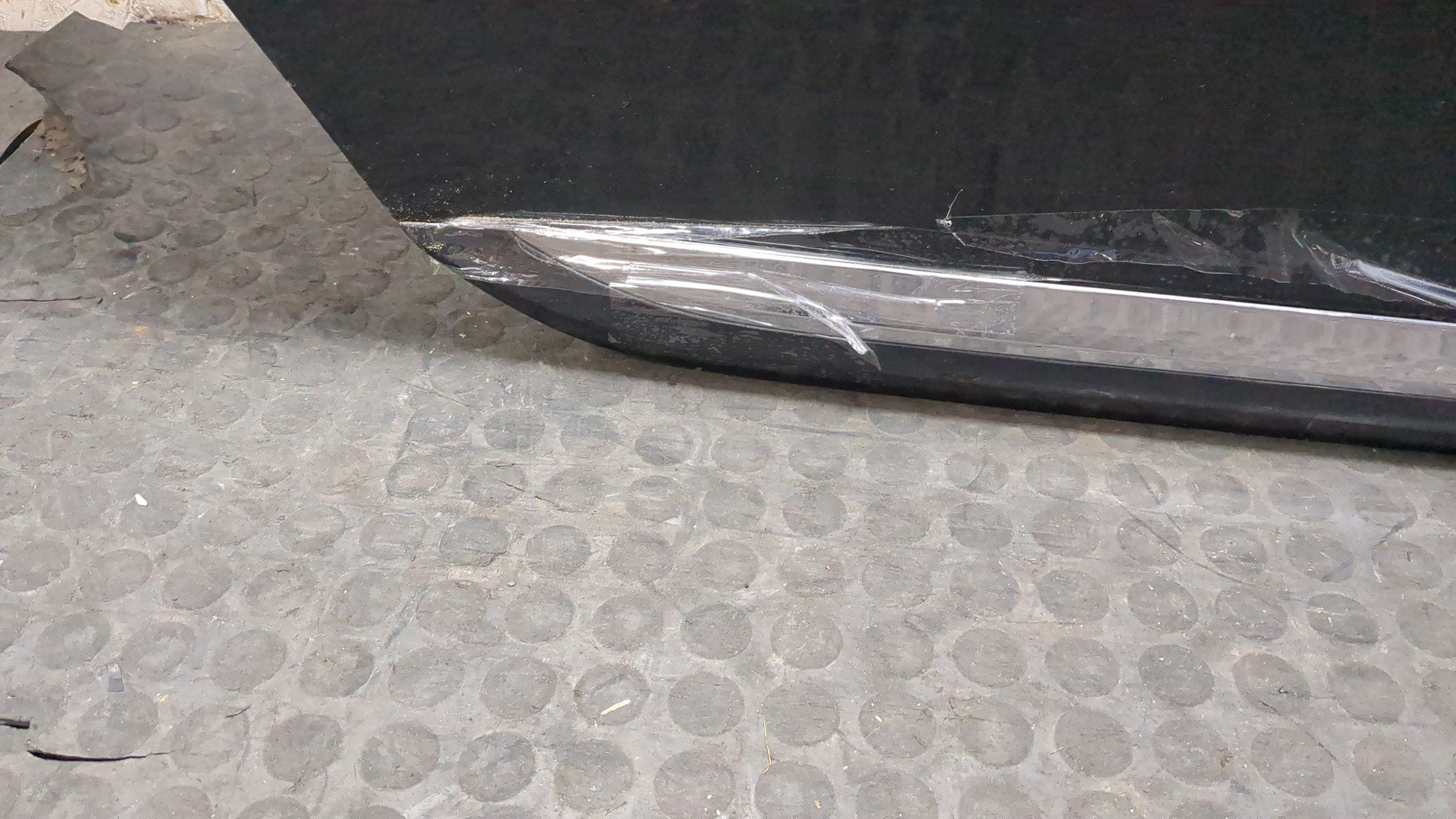 Дверь задняя правая