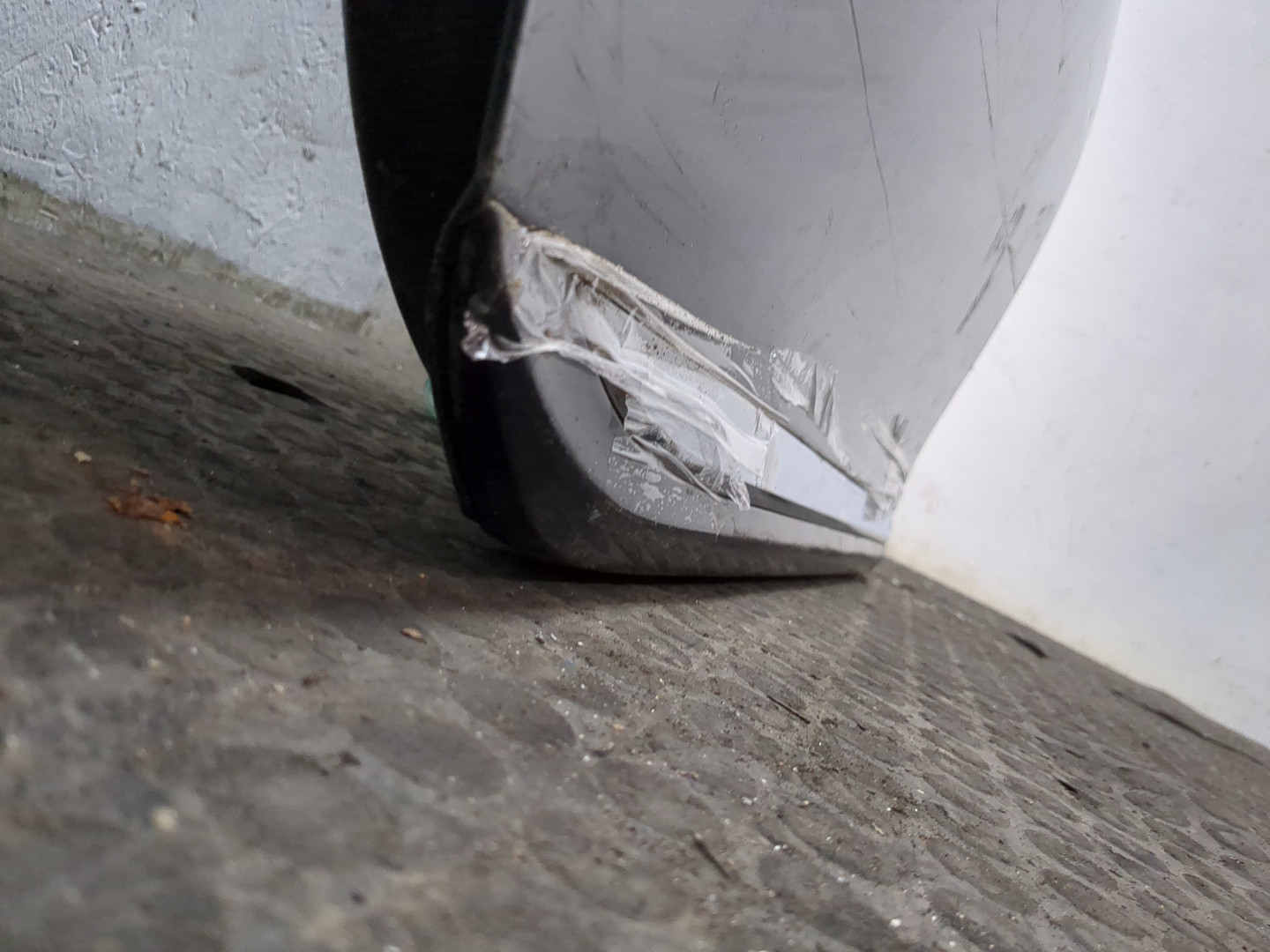 Дверь задняя правая