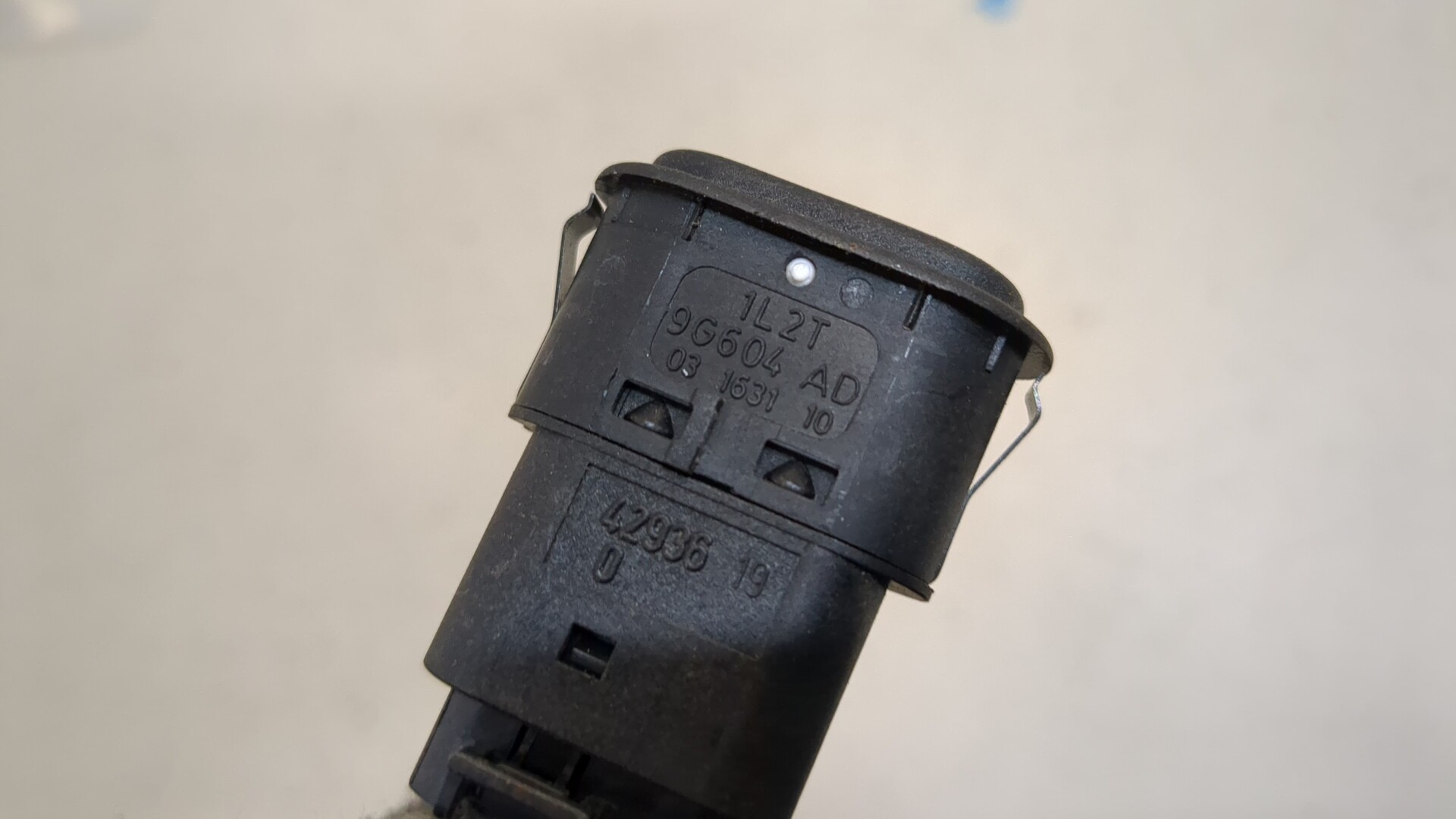 Кнопка многофункциональная