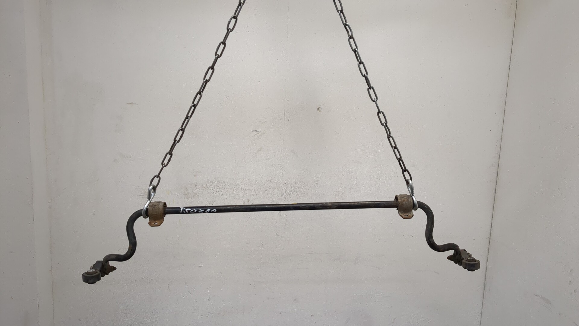 Стабилизатор задний