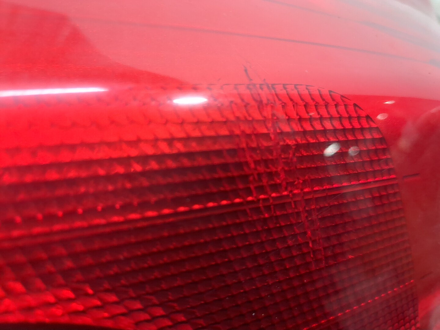 Фонарь задний левый