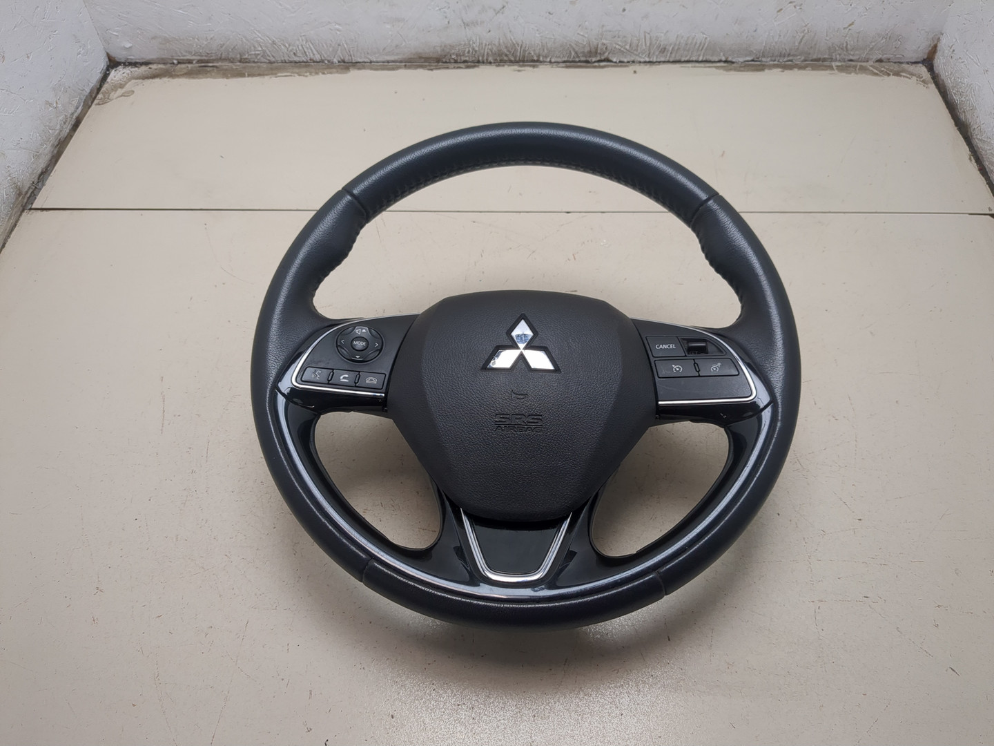 Рулевое колесо (руль)