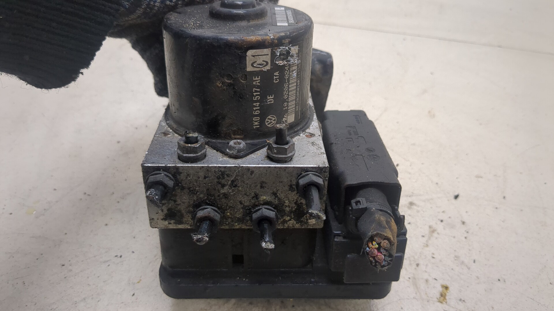 Блок ABS (насос)