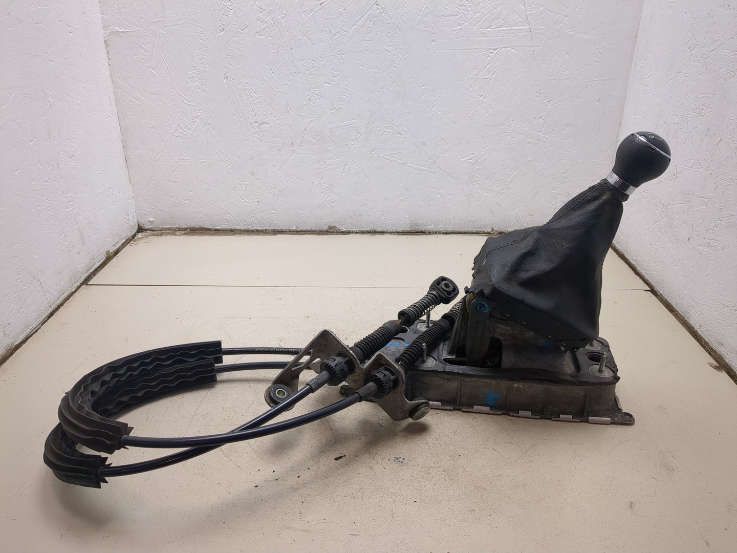 Кулиса МКПП / АКПП