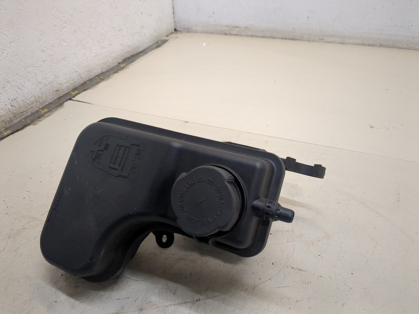 Бачок расширительный