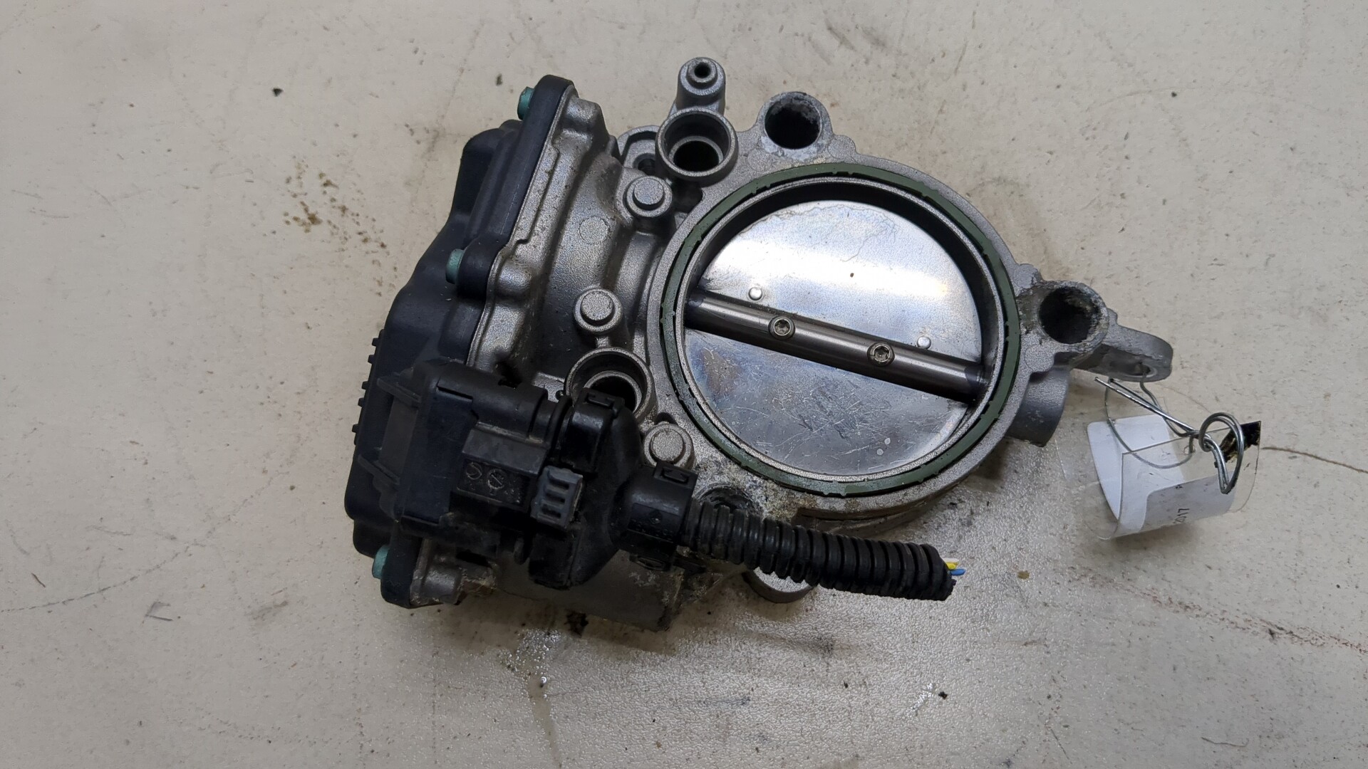 Заслонка дроссельная электрическая