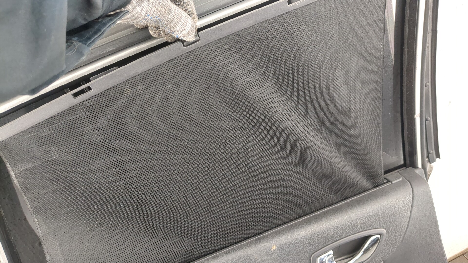 Дверь задняя левая