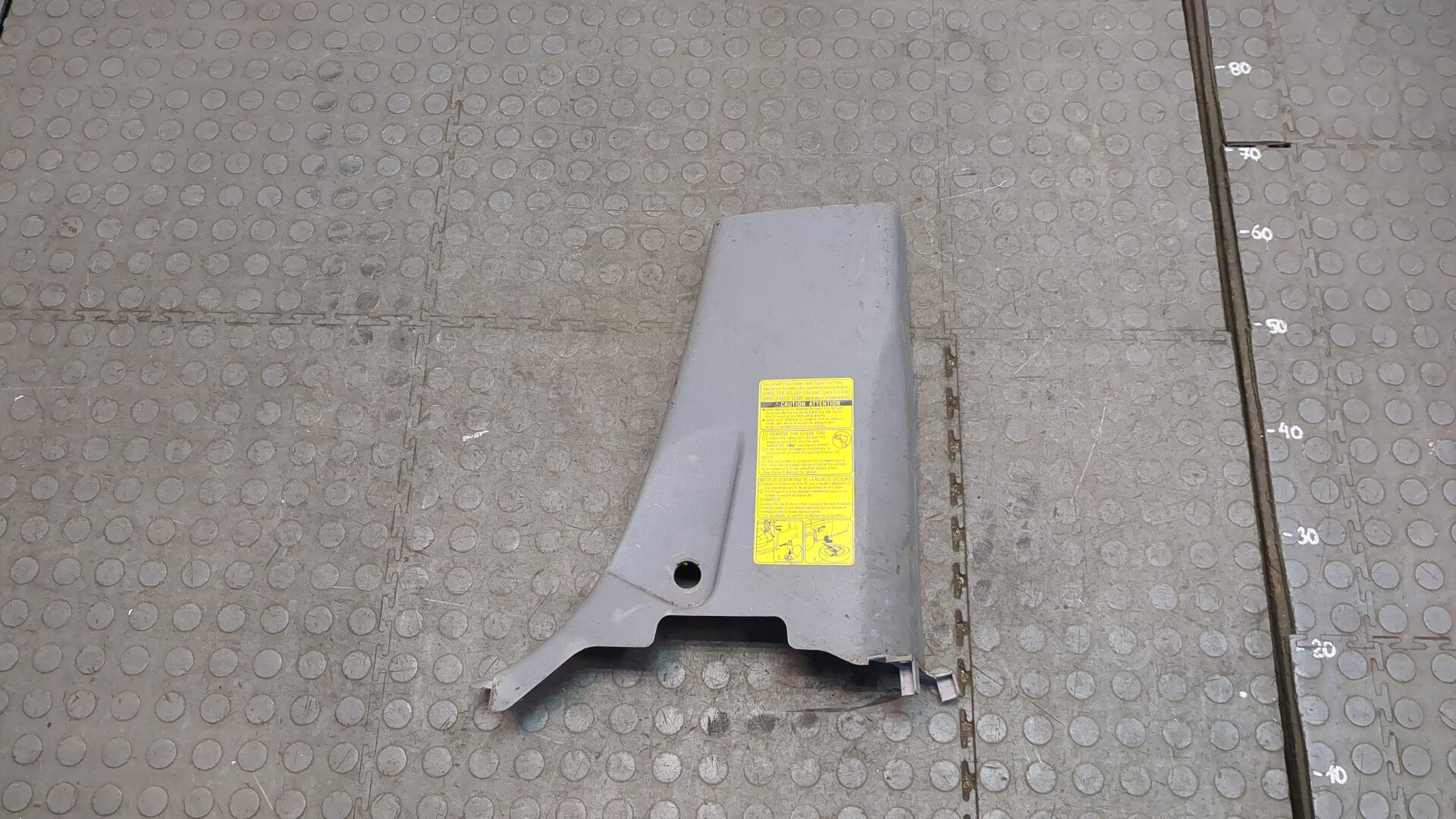 Обшивка стойки