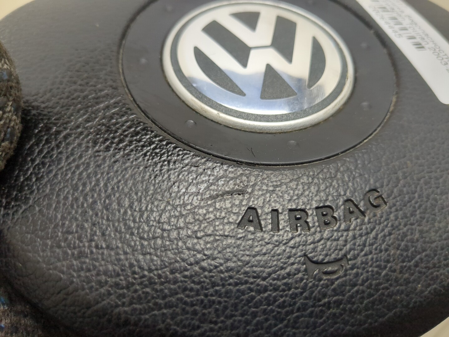 Подушка безопасности в рулевое колесо