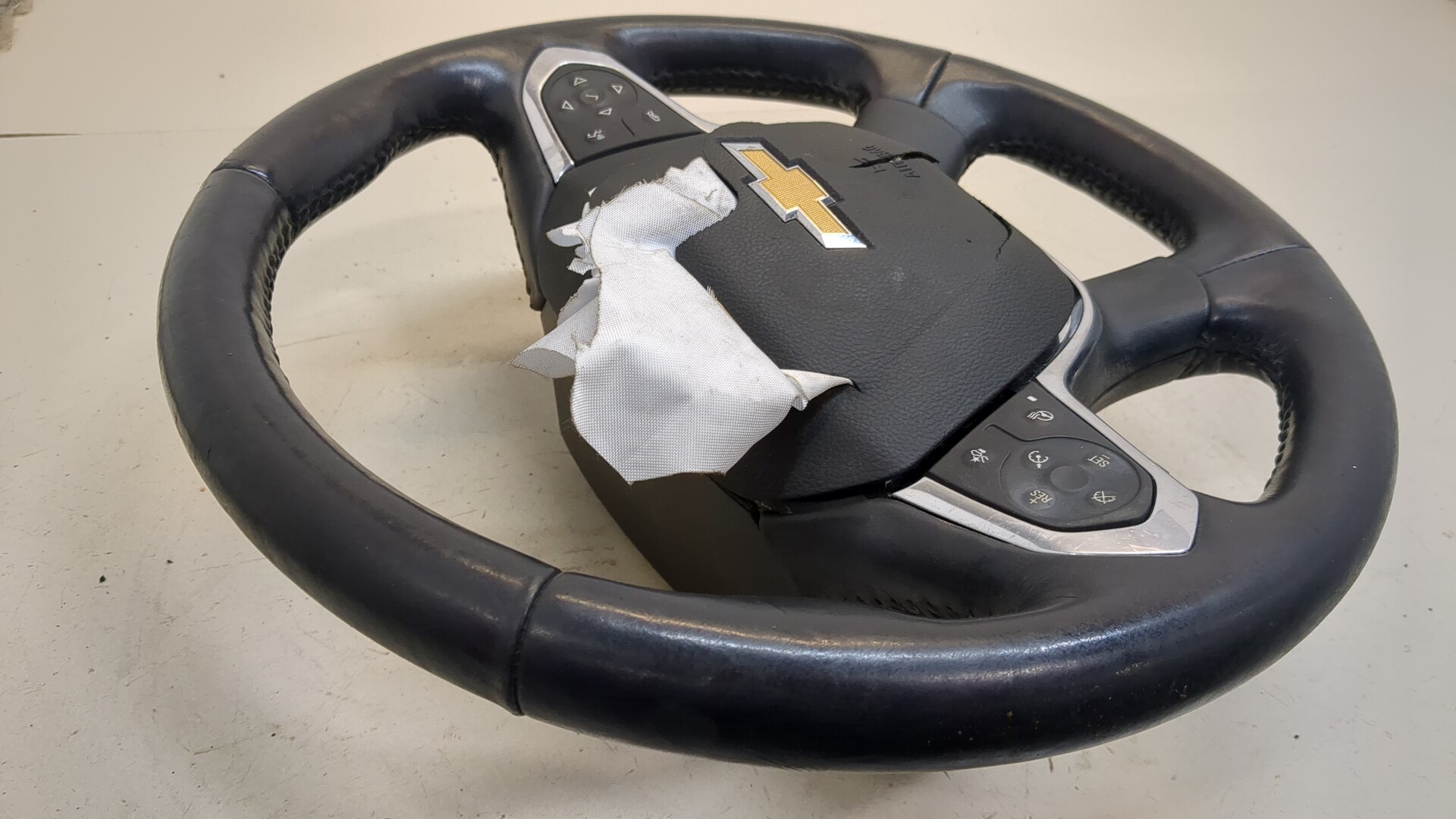 Рулевое колесо (руль)