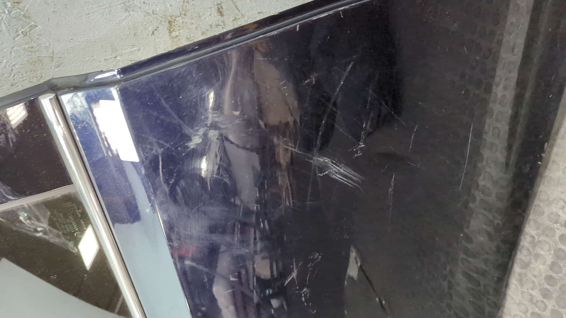 Дверь задняя правая