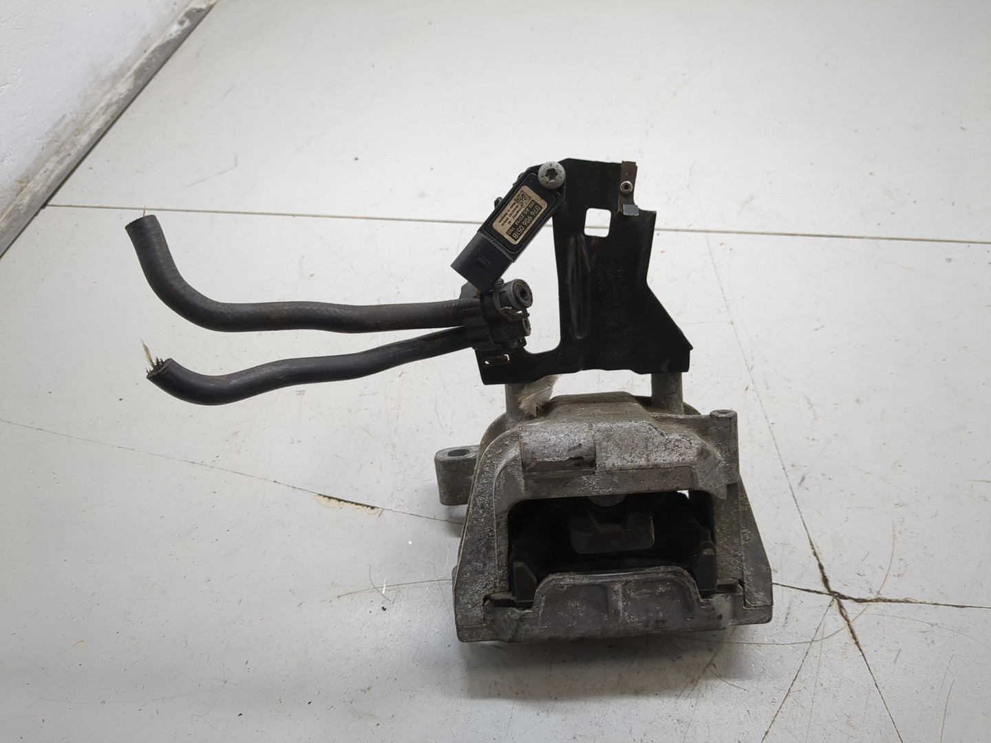 Опора двигателя