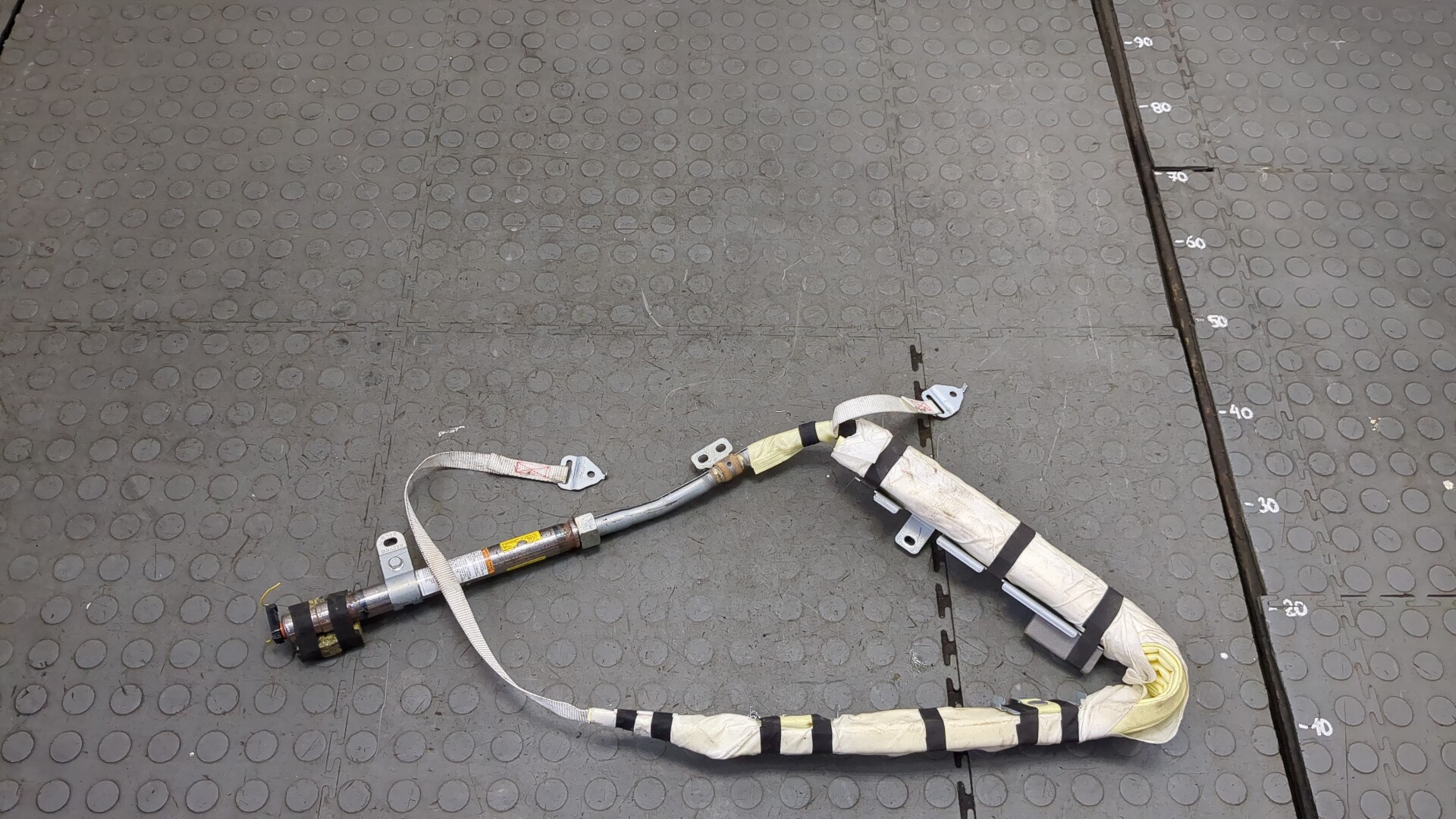 Подушка безопасности боковая (шторка)