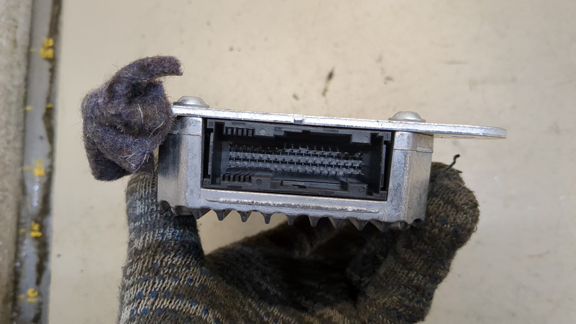 Блок управления подвеской