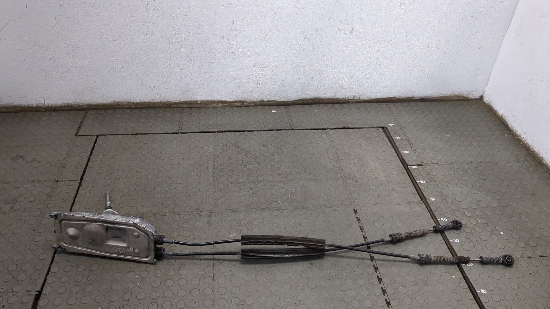 Кулиса МКПП / АКПП