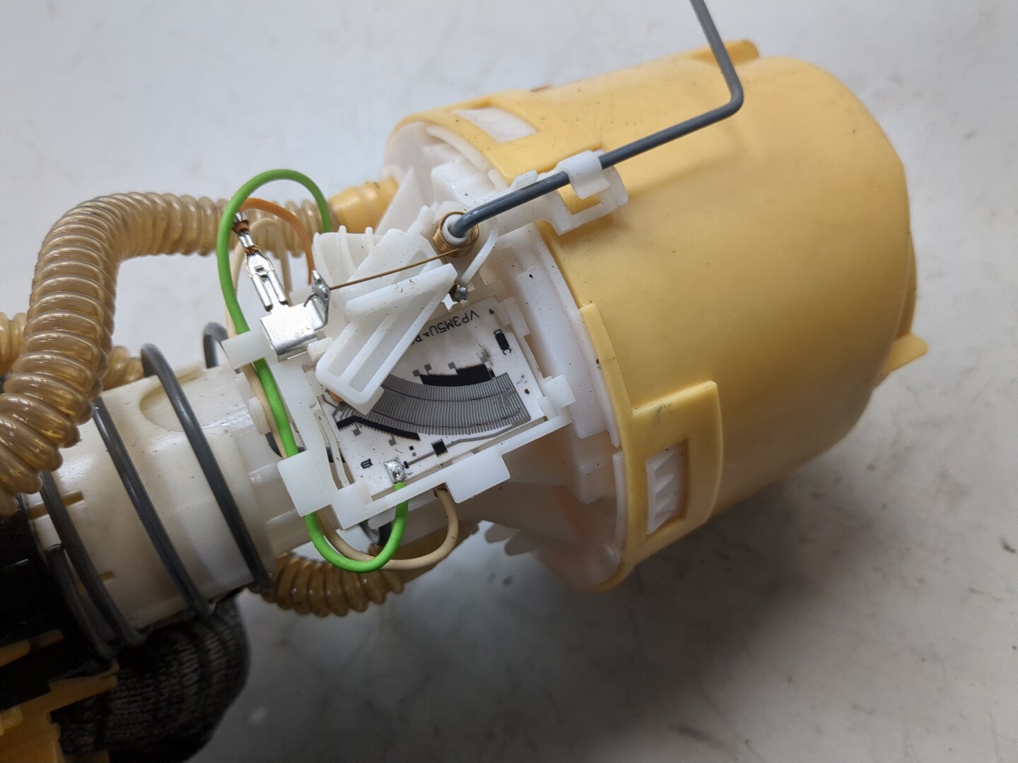 Датчик уровня топлива