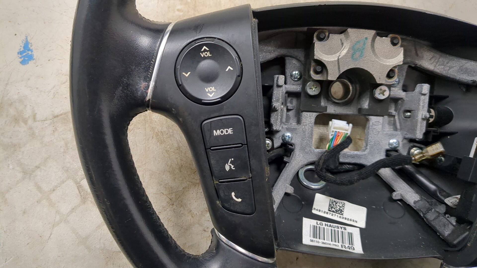 Рулевое колесо (руль)