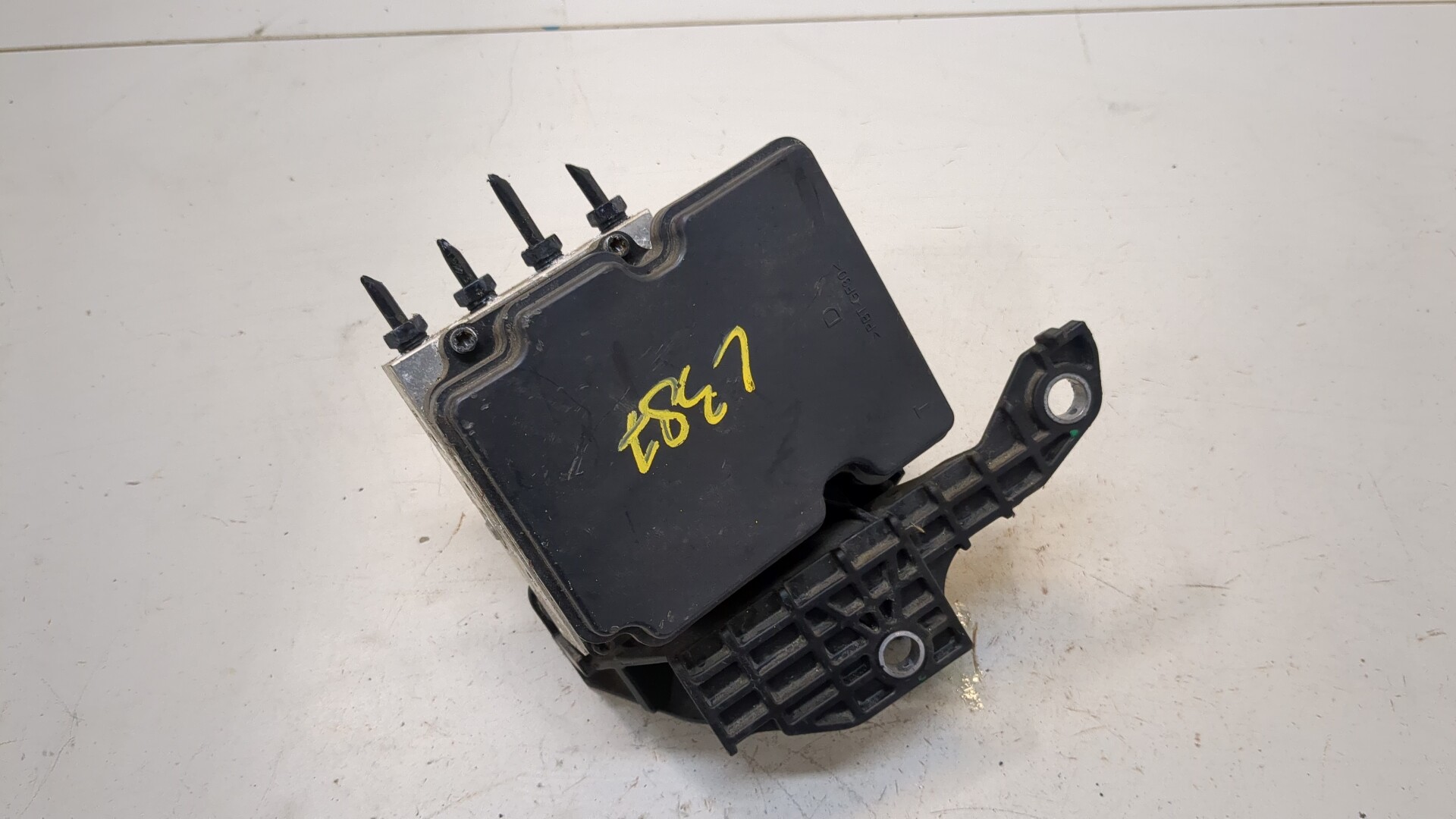 Блок ABS (насос)