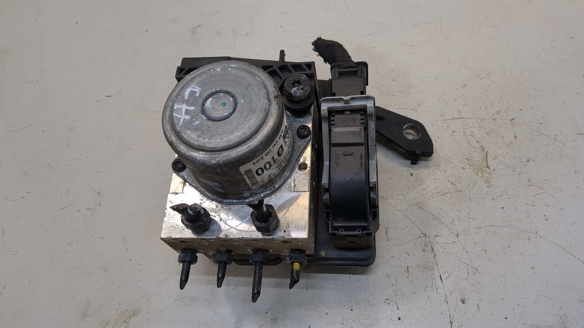 Блок ABS (насос)