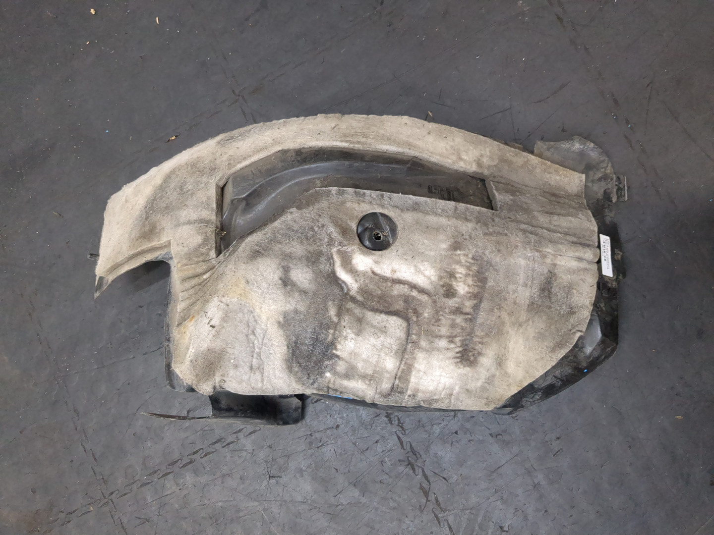 Локер передний правый