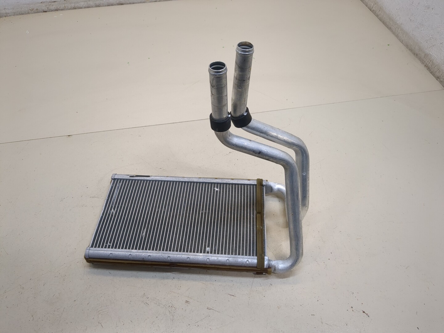 Радиатор отопителя