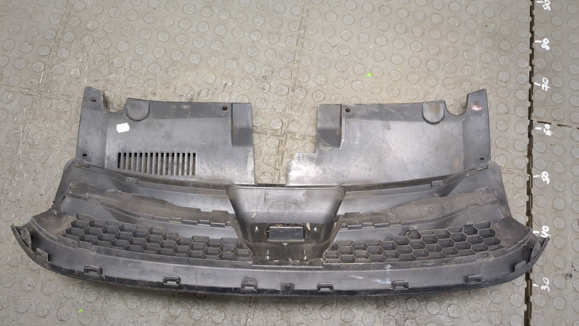 Решетка радиатора