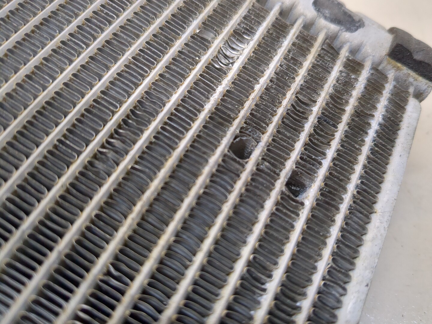 Радиатор кондиционера / конденсер