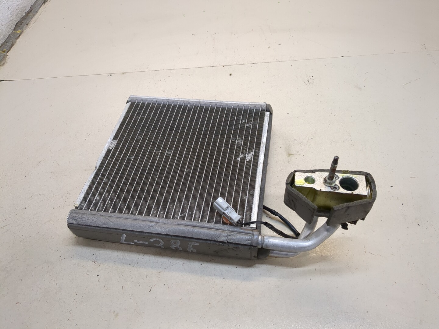 Радиатор кондиционера / конденсер